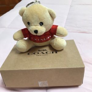 💕💕NWT Coach Teddy Bear Key Chain With Box💕💕